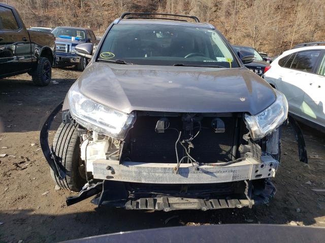 Photo 5 from auction – 2017 TOYOTA HIGHLANDER with VIN 5TDJZRFH4HS464459