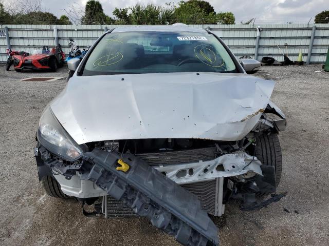 Zdjęcie 5 z aukcji – 2017 FORD FOCUS SEL z VIN 1FADP3H20HL336557
