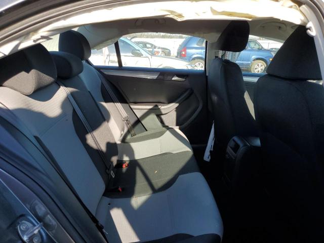 Photo 10 from auction – 2017 VOLKSWAGEN JETTA S with VIN 3VW2B7AJ7HM301258
