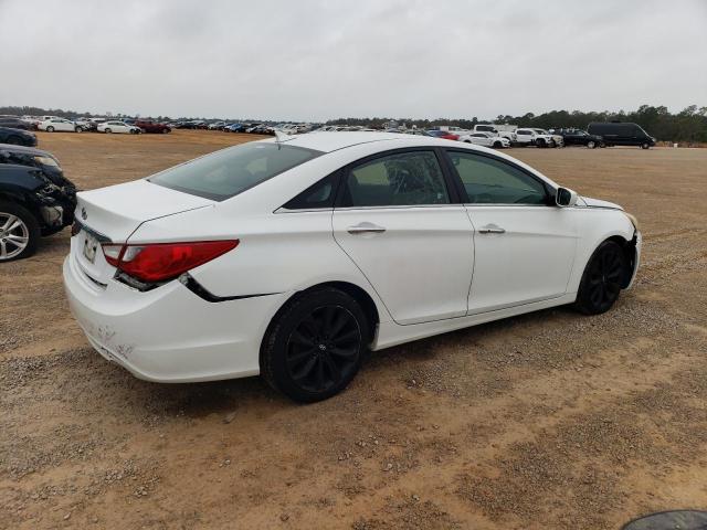 Photo 3 from auction – 2011 HYUNDAI SONATA SE with VIN 5NPEC4AC6BH092749