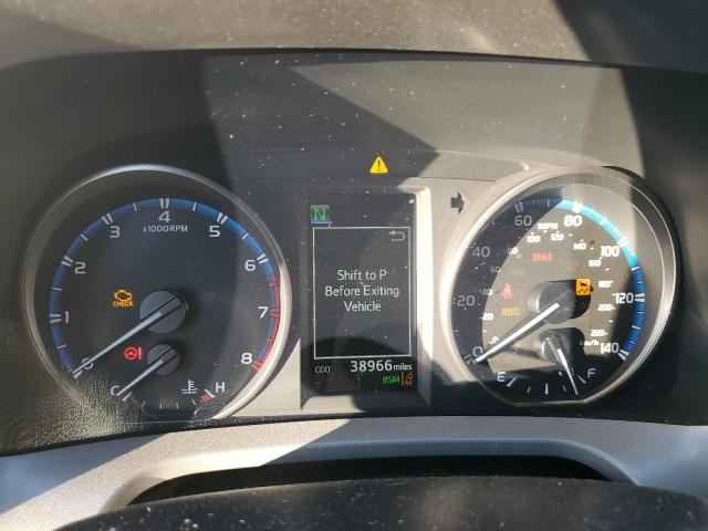 Photo 9 from auction – 2018 TOYOTA RAV4 ADVEN with VIN 2T3RFREV5JW787149