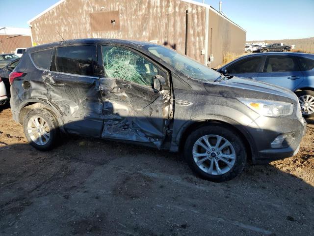 Photo 4 from auction – 2019 FORD ESCAPE SE with VIN 1FMCU9GDXKUB61445