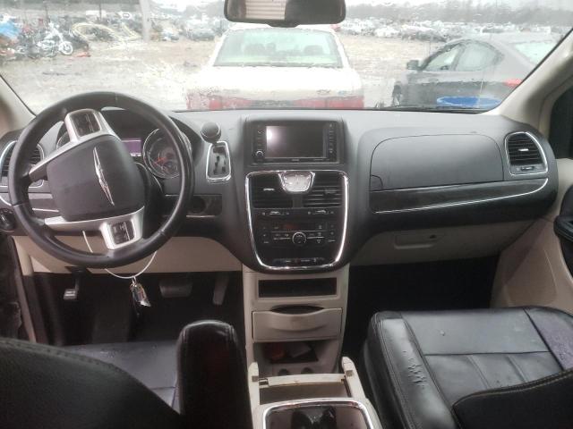 Photo 8 from auction – 2015 CHRYSLER TOWN & COU with VIN 2C4RC1BG3FR739408