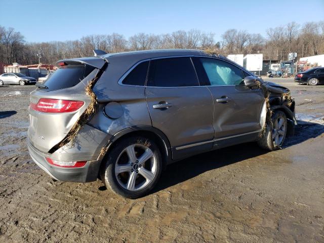 Photo 3 from auction – 2016 LINCOLN MKC PREMIE with VIN 5LMCJ1D96GUJ27565
