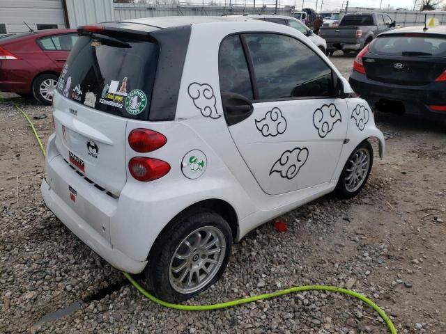 Photo 3 from auction – 2011 SMART FORTWO PUR with VIN WMEEJ3BAXBK468627