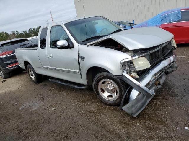 Photo 4 from auction – 2003 FORD F150 with VIN 1FTRX17W03NA00686