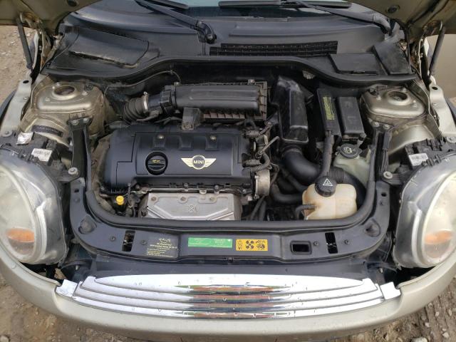 Photo 11 from auction – 2010 MINI COOPER CLU with VIN WMWML3C59ATX51208