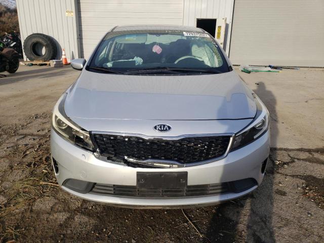 Photo 5 from auction – 2017 KIA FORTE LX with VIN 3KPFK4A73HE125262