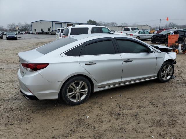 Photo 3 from auction – 2019 HYUNDAI SONATA LIM with VIN 5NPE34AF4KH738879