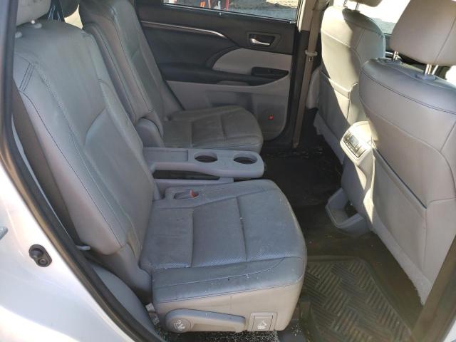 Photo 10 from auction – 2015 TOYOTA HIGHLANDER with VIN 5TDDKRFH1FS075079