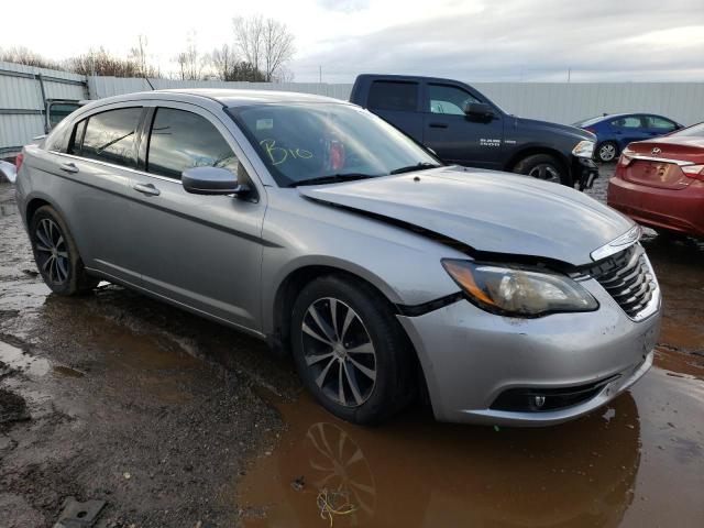 Photo 4 from auction – 2013 CHRYSLER 200 LIMITE with VIN 1C3CCBCG7DN629485