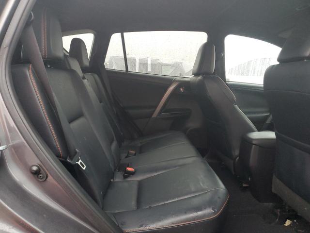 Photo 11 from auction – 2016 TOYOTA RAV4 SE with VIN 2T3JFREV2GW523876