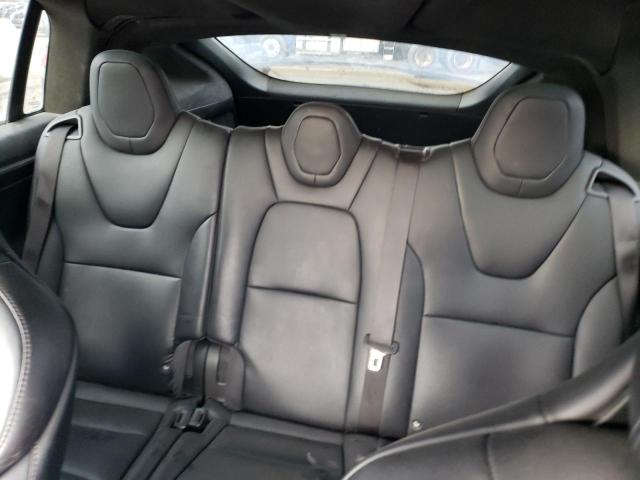 Photo 10 from auction – 2017 TESLA MODEL X with VIN 5YJXCDE2XHF060954