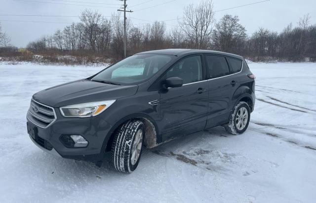 Photo 2 from auction – 2017 FORD ESCAPE SE with VIN 1FMCU0GD3HUE77421