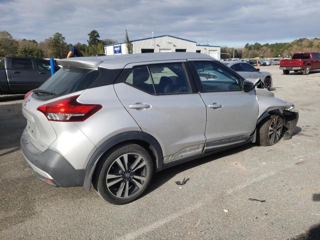 Photo 3 from auction – 2019 NISSAN KICKS S with VIN 3N1CP5CU7KL554777