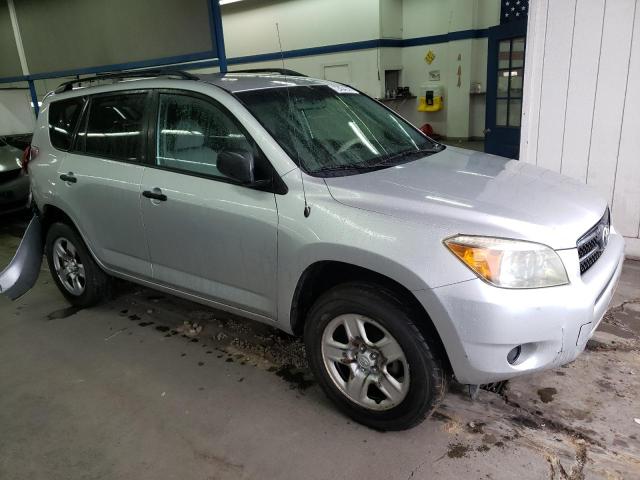 Photo 4 from auction – 2006 TOYOTA RAV4 with VIN JTMBD33V266014820
