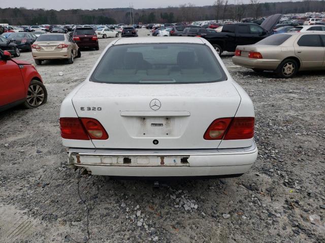 Photo 6 from auction – 1999 MERCEDES-BENZ E 320 with VIN WDBJF65H3XA800699