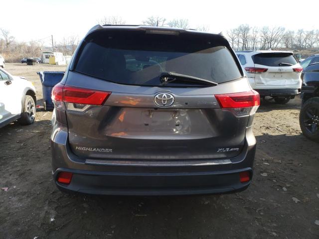 Photo 6 from auction – 2017 TOYOTA HIGHLANDER with VIN 5TDJZRFH4HS464459