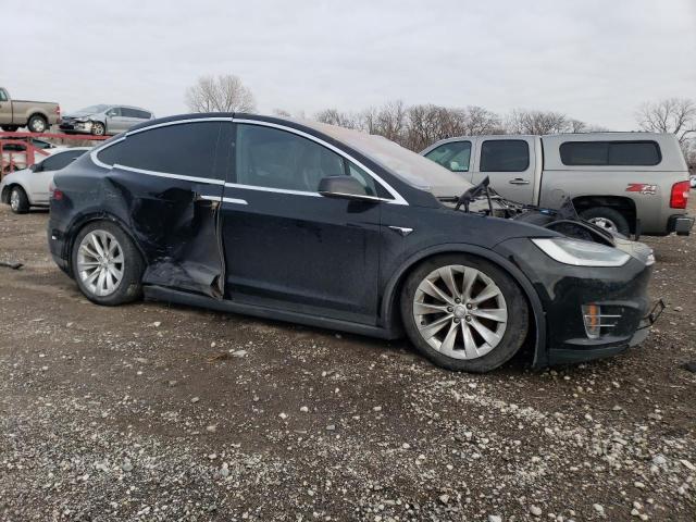 Photo 4 from auction – 2017 TESLA MODEL X with VIN 5YJXCDE2XHF060954