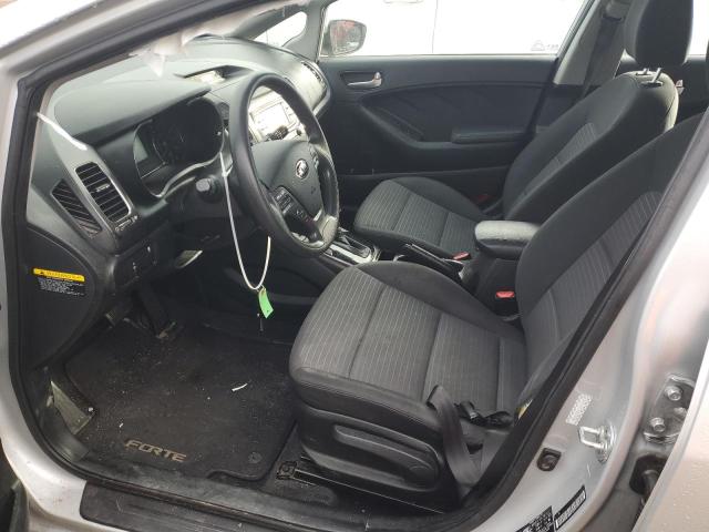 Photo 7 from auction – 2017 KIA FORTE LX with VIN 3KPFL4A7XHE039430