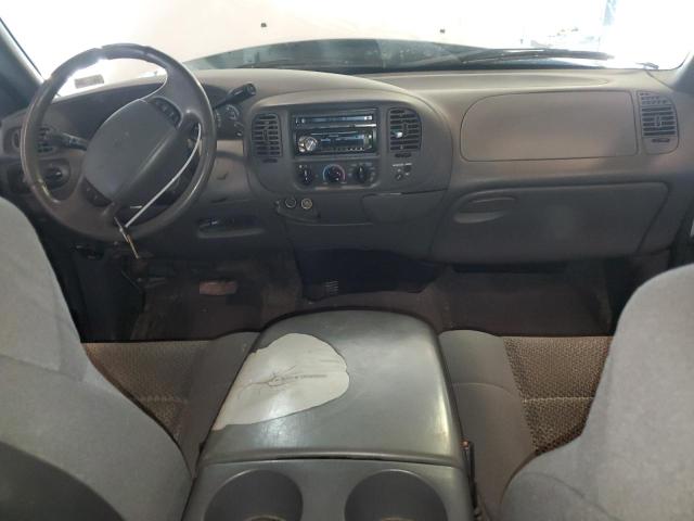 Photo 8 from auction – 2002 FORD F150 with VIN 2FTRX17212CA79898