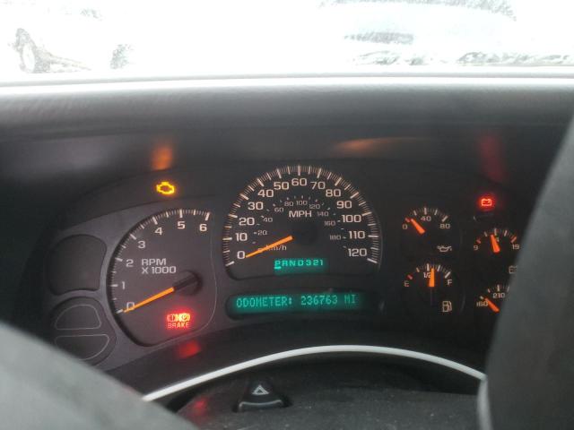 Photo 9 from auction – 2003 CHEVROLET SILVERADO with VIN 2GCEK19T831214553