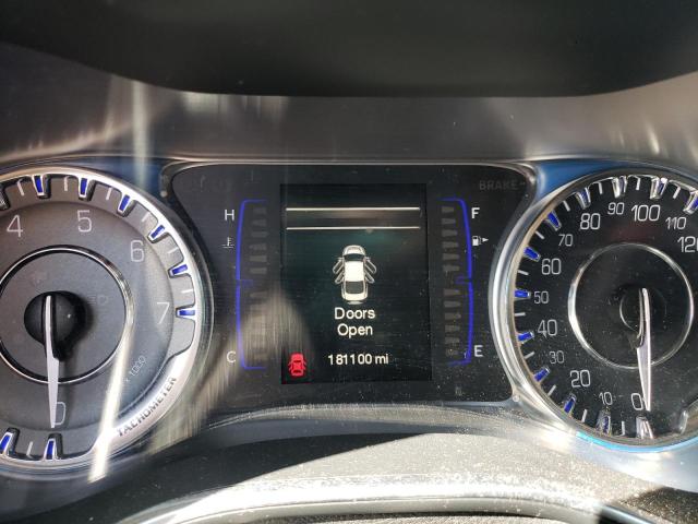 Photo 9 from auction – 2015 CHRYSLER 200 LIMITE with VIN 1C3CCCABXFN680687