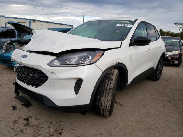 Photo 1 from auction – 2021 FORD ESCAPE SE with VIN 1FMCU0G63MUB26696