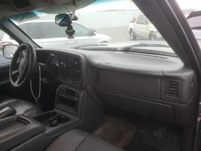 Photo 8 from auction – 2003 CHEVROLET SILVERADO with VIN 2GCEK19T831214553
