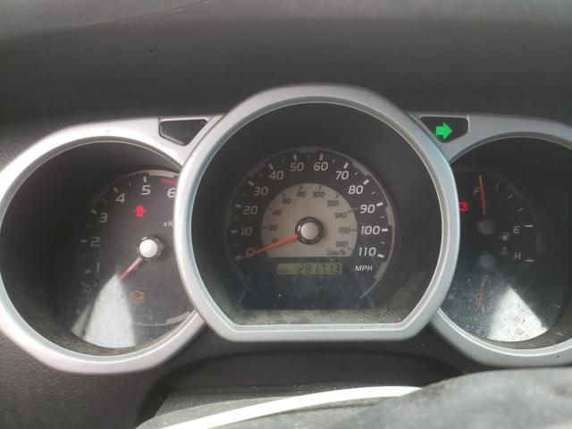 Zdjęcie 9 z aukcji – 2004 TOYOTA 4RUNNER SR z VIN JTEZU14R148011165