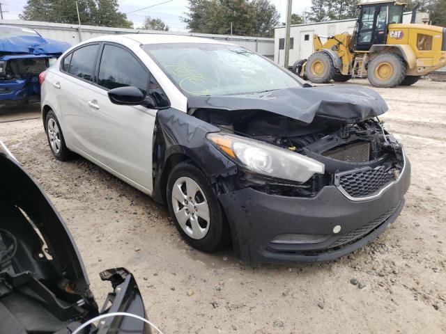 Photo 4 from auction – 2015 KIA FORTE LX with VIN KNAFK4A65F5380704