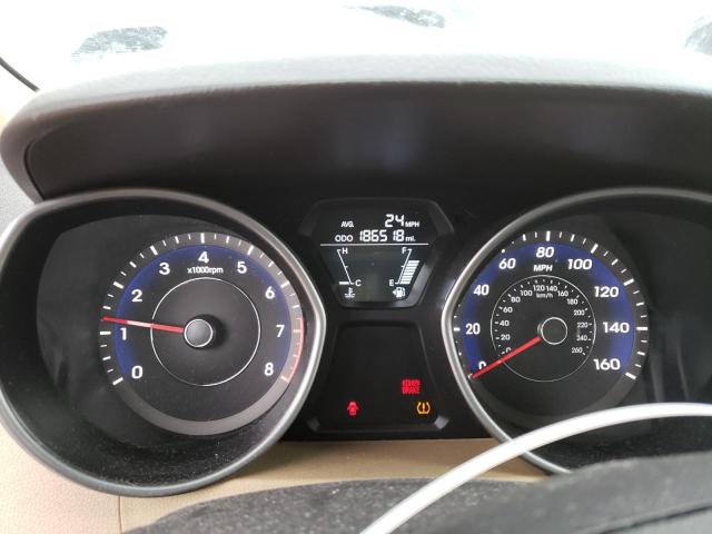 Photo 9 from auction – 2012 HYUNDAI ELANTRA GL with VIN 5NPDH4AE4CH071124