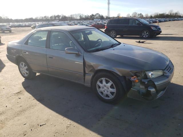 Photo 4 from auction – 1998 TOYOTA CAMRY CE with VIN 4T1BF22K2WU061722