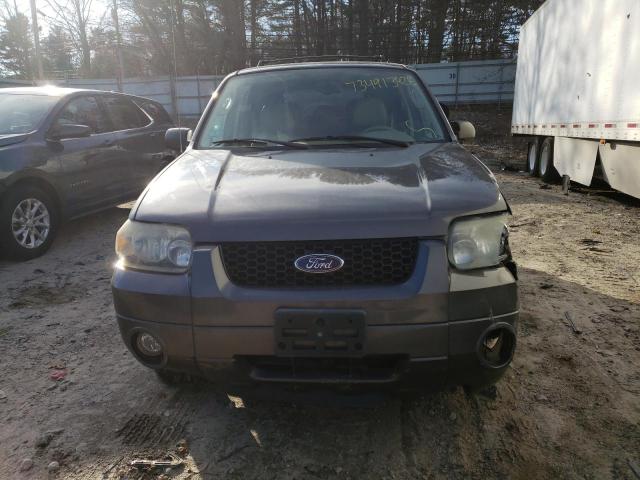 Photo 5 from auction – 2005 FORD ESCAPE LIM with VIN 1FMCU94145KA02589