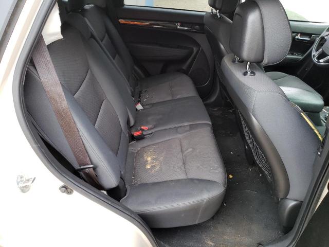 Photo 11 from auction – 2011 KIA SORENTO BA with VIN 5XYKTCA13BG045598