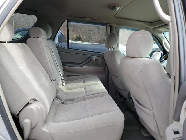 Photo 11 from auction – 2005 TOYOTA SEQUOIA SR with VIN 5TDBT44A15S252015