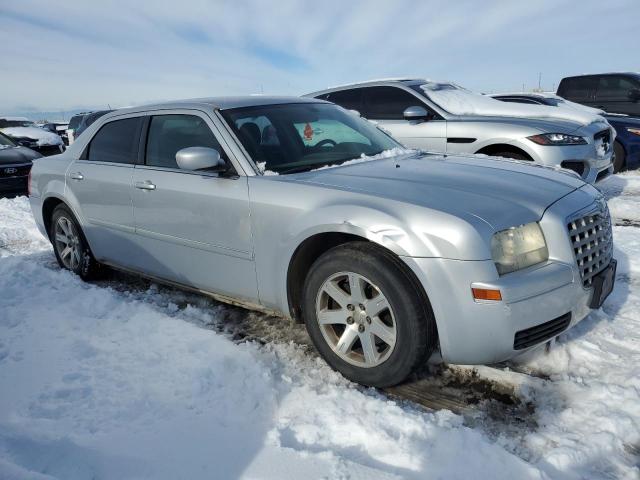 Photo 4 from auction – 2007 CHRYSLER 300 with VIN 2C3LA43R67H649047