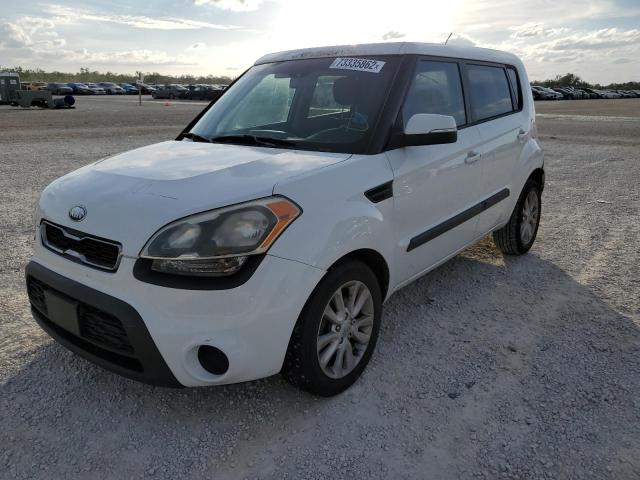 KIA SOUL + 2013 with VIN KNDJT2A68D7545578 - Photo from auction