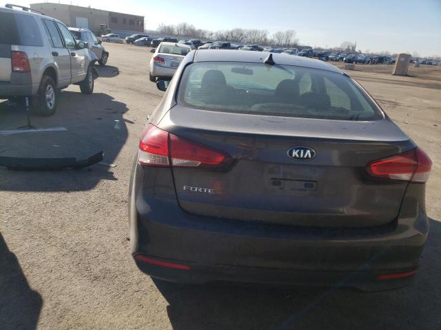 Photo 6 from auction – 2017 KIA FORTE LX with VIN 3KPFK4A71HE158230