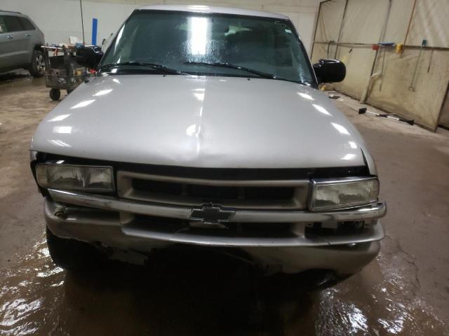 Photo 5 from auction – 2004 CHEVROLET BLAZER with VIN 1GNCS18X64K164577