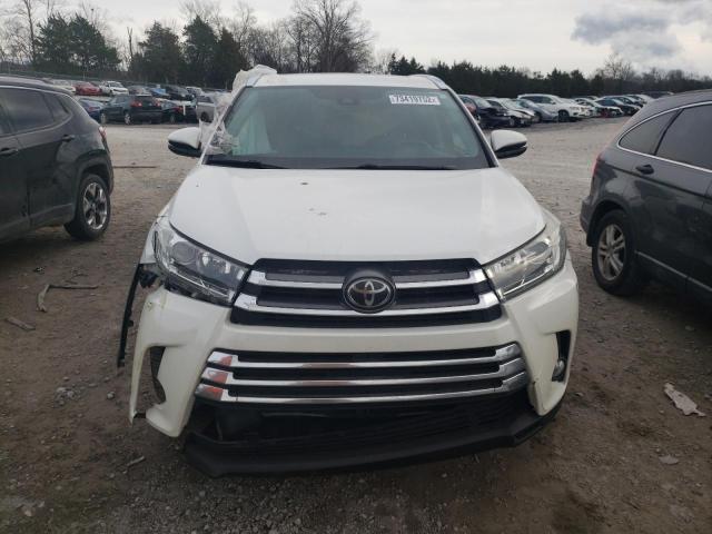 Photo 5 from auction – 2017 TOYOTA HIGHLANDER with VIN 5TDYZRFH6HS192172