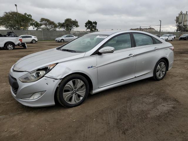 HYUNDAI SONATA HYB 2013 with VIN KMHEC4A44DA094904 - Photo from auction