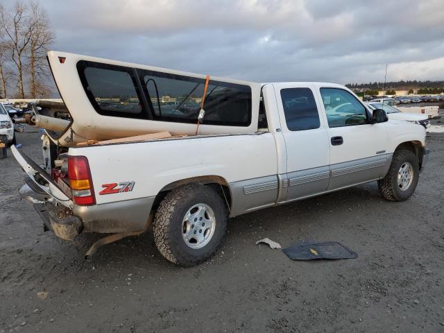 Photo 3 from auction – 2000 CHEVROLET SILVERADO2 with VIN 2GCEK19T9Y1180338