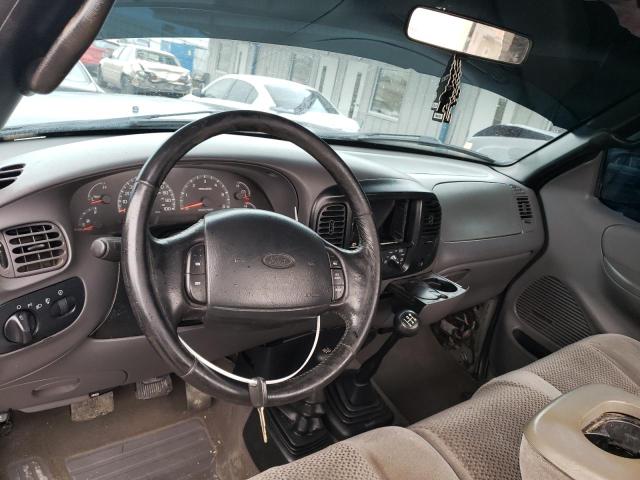 Photo 8 from auction – 2000 FORD F150 with VIN 2FTRF08W1YCA62512