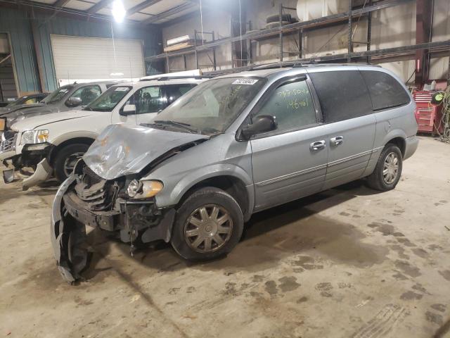CHRYSLER TOWN & COU 2005 with VIN 2C8GP64L65R548128 - Photo from auction