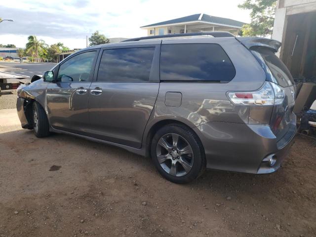 Photo 2 from auction – 2016 TOYOTA SIENNA SE with VIN 5TDXK3DC7GS766071