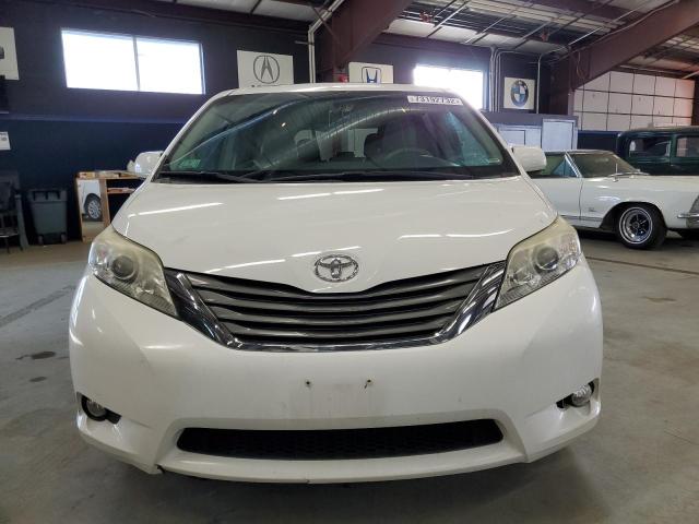 Photo 5 from auction – 2012 TOYOTA SIENNA XLE with VIN 5TDDK3DC5CS042859