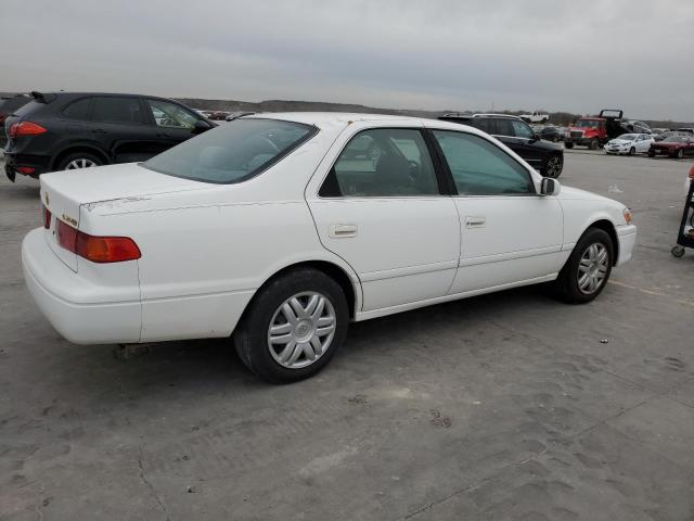 Photo 3 from auction – 2000 TOYOTA CAMRY CE with VIN 4T1BG22K0YU933962