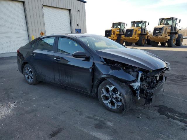 Photo 4 from auction – 2021 KIA FORTE FE with VIN 3KPF24AD2ME387967