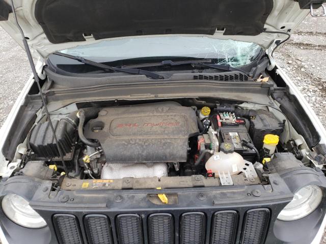 Photo 12 from auction – 2017 JEEP RENEGADE L with VIN ZACCJBBB8HPF91592